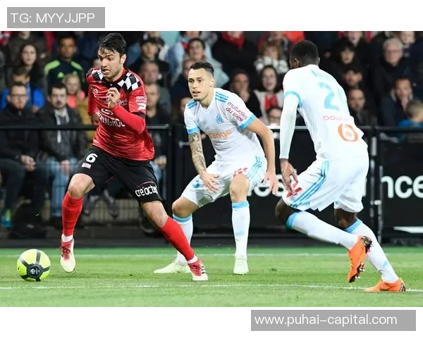 甘冈与卡昂的激烈对决揭示法乙联赛的竞争格局与未来走向