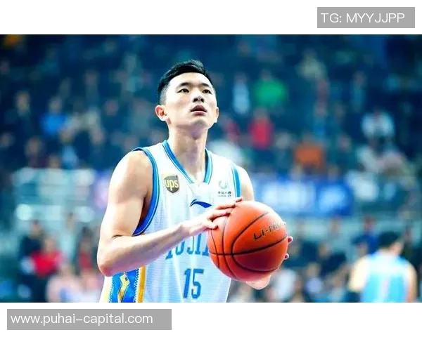 陈林坚的奋斗之路：从默默无闻到篮球场上的闪耀明星