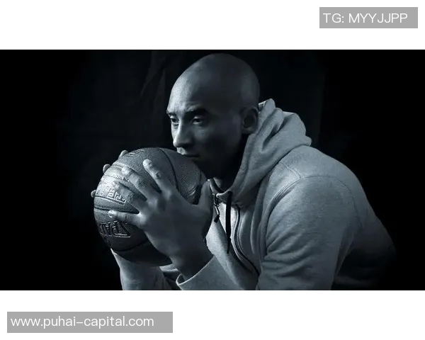 科比布莱恩特传奇生涯回顾与影响力分析：篮球巨星的精神传承