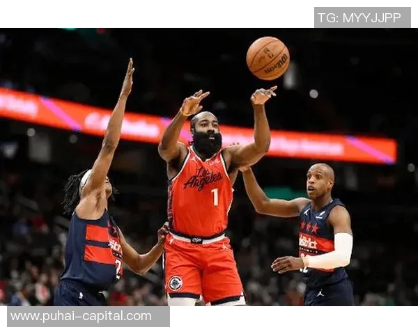 奇才与快船激战12月19日谁能在这场对决中笑到最后